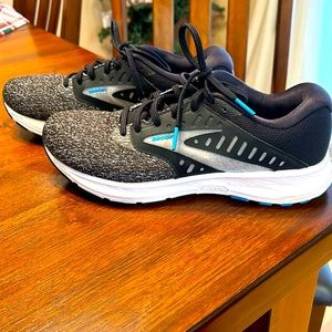 Women’s Brooks Range 2 Tennis Shoes